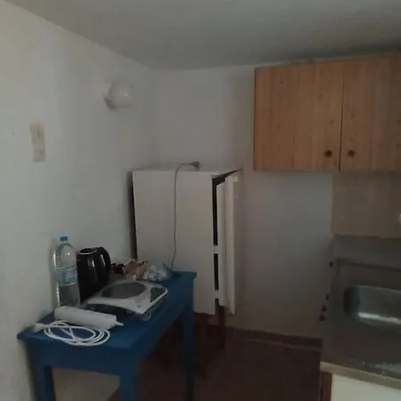 Nick Okeanis Syros Apartment Ermoupoli